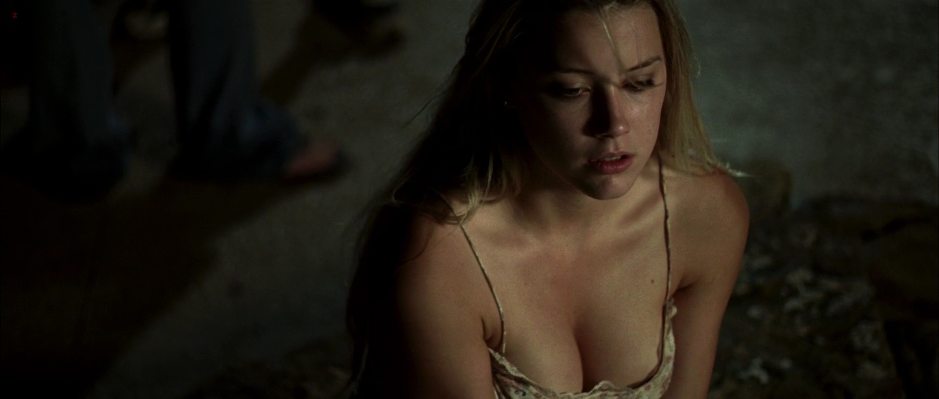 Amber heard nude the informers 8