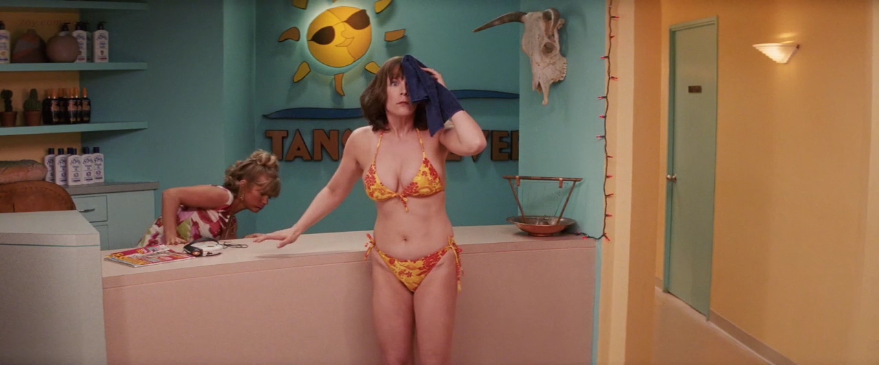 Jamie lee curtis christmas with the kranks bikini Jamie lee curtis christmas with the kranks bikini