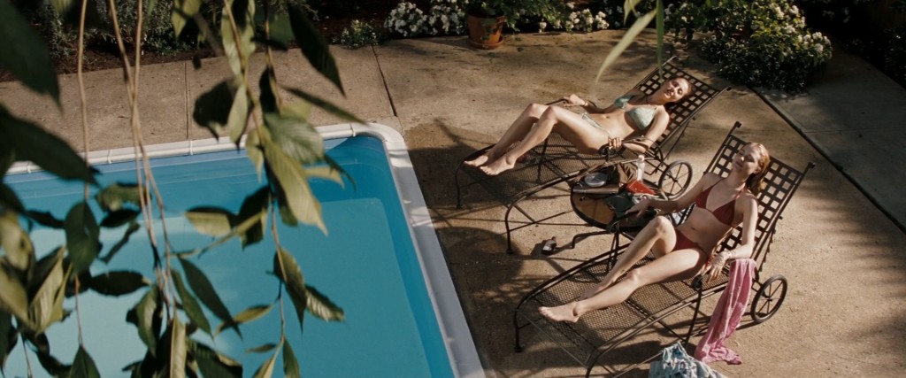Evan Rachel Wood hot and wet in bikini and Eva Amurri hot - The Life Before Her Eyes (2008) hd1080p (4)