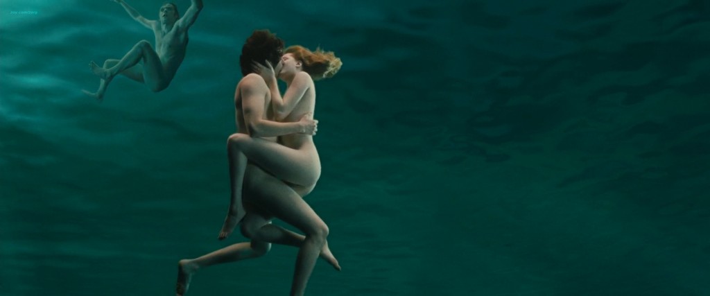 Evan Rachel Wood nude topless skinny dipping and very hot - Across the Universe (2007) hd1080p (6)