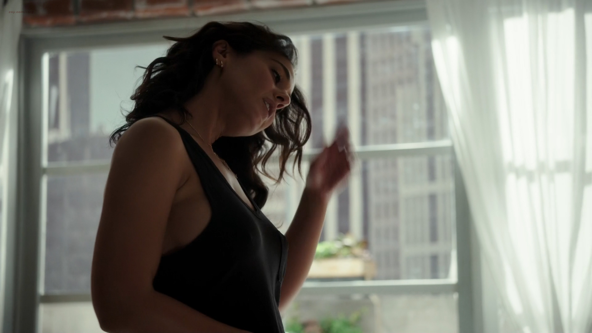 Emmanuelle chriqui sex clips 6