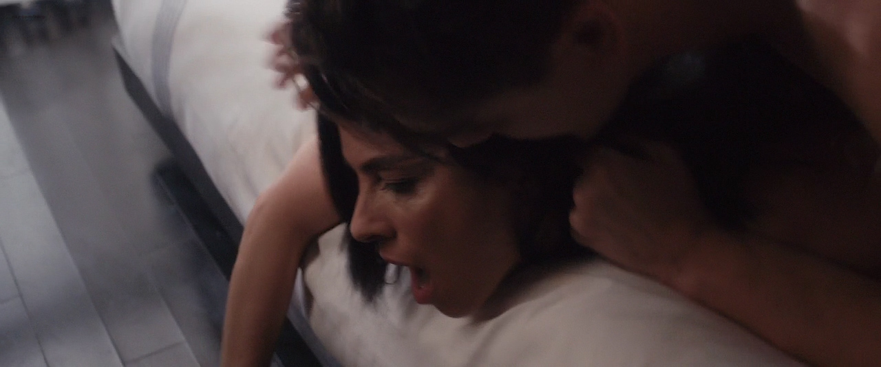 Is sarah silverman gay