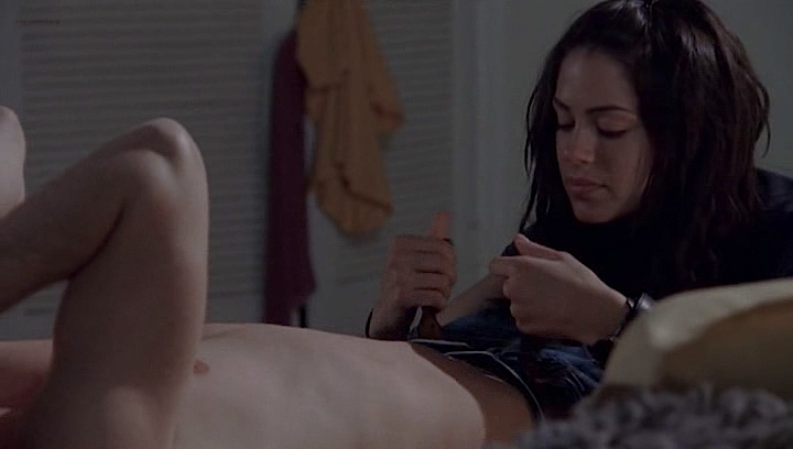 Michelle Borth Nude Butt Topless And Lot Of Sex Tell Me You Love Me 2007 S01e06 08