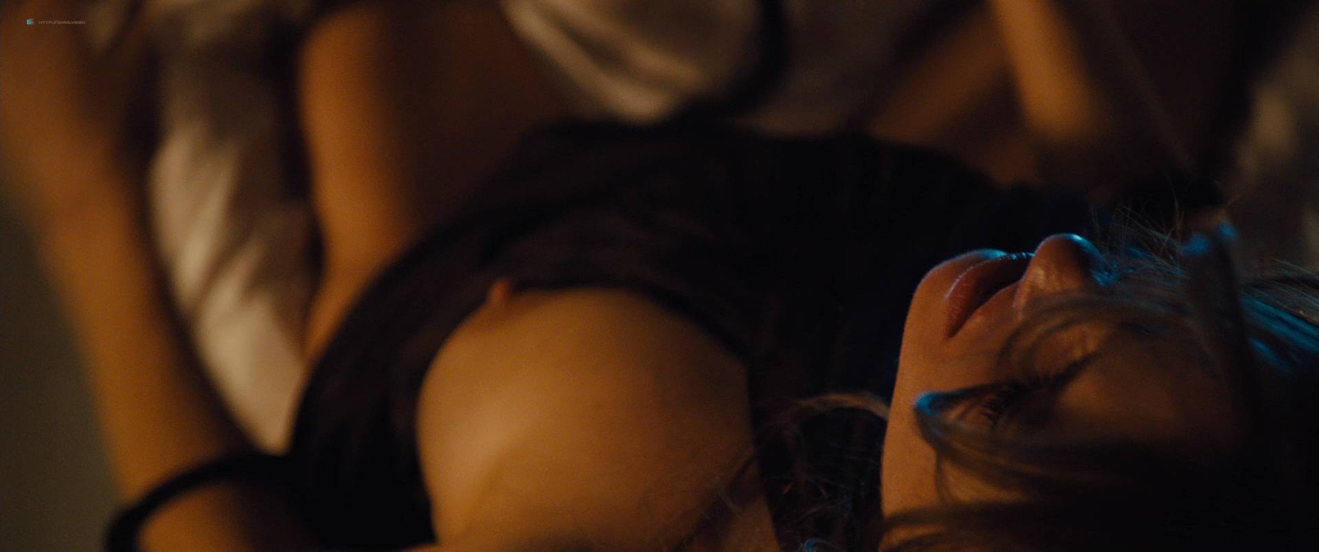 Sienna Miller Nude Boobs And Hot Sex High Rise 2015 Hd 1080p