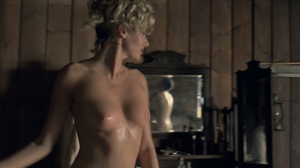 Evan Rachel Wood nude topless and butt Angela Sarafyan nude topless - Westworld (2016) s1e1 HD 1080p (4)