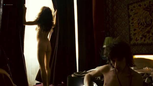 Natalia avelon and others strike back project dawn hd 10