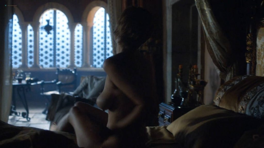 Lena Headey nude topless and butt - GoT (2017) s7e3 HD 1080p Web (4)