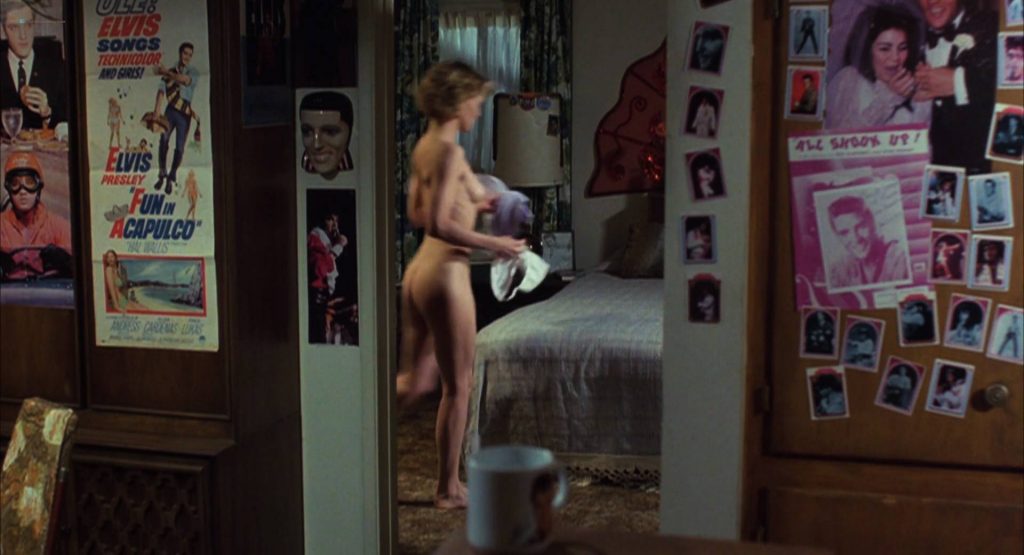 Michelle Pfeiffer nude butt Sue Bowser and other's nude topless - Into the Night (1985) HD 1080p BluRay (11)