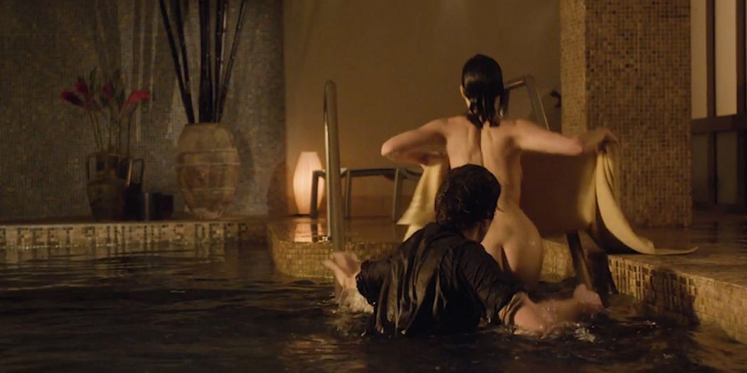 Carla Gugino naked butt and hot bikini in - Every Day (2010) hd720p (2)