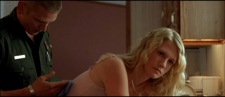 January Jones sex doggy style and Melissa Leo naked in The Three Burials of Melquiades Estrada HD 1080p BluRay