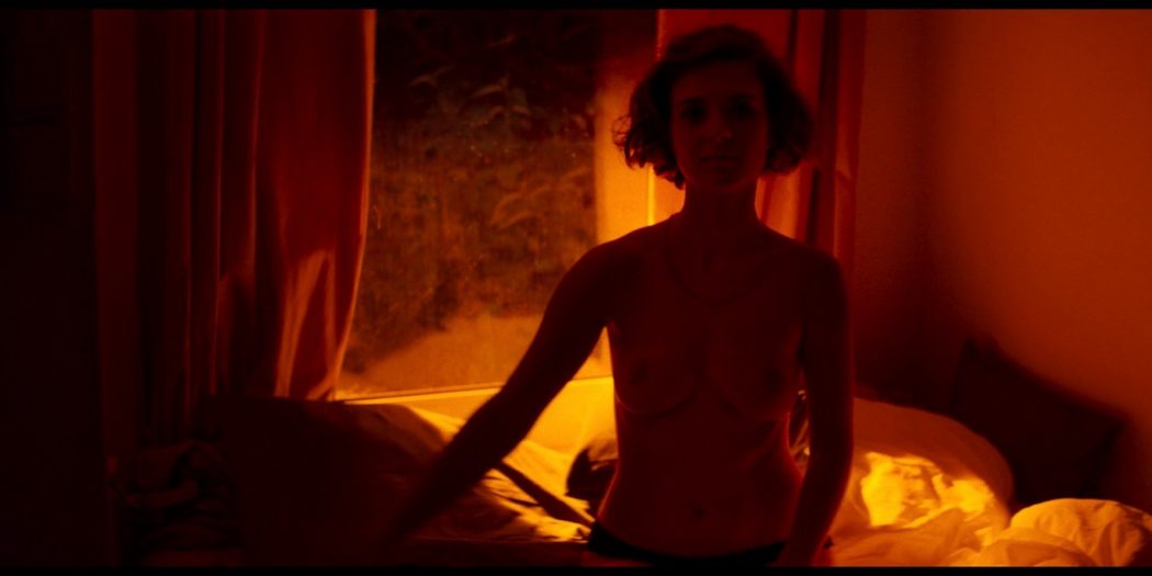 Liv Lisa Fries nude brief topless - Prélude (DE-2019) HD 1080p Web (5)