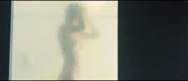Melanie Laurent nude topless in the shower in - Requiem pour une tueuse (2011) HD 1080p BluRay (4)