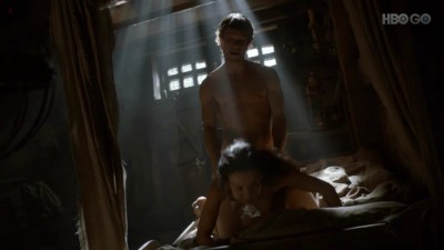 Carice van Houten nude bush, Sahara Knite and Amy Dawson nude sex- Game Of Thrones (2012) s2e2 HD 1080p (21)