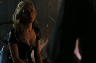 Jennifer Connelly hot and sexy in - Virginia (2010) HD 1080p BluRay (2)