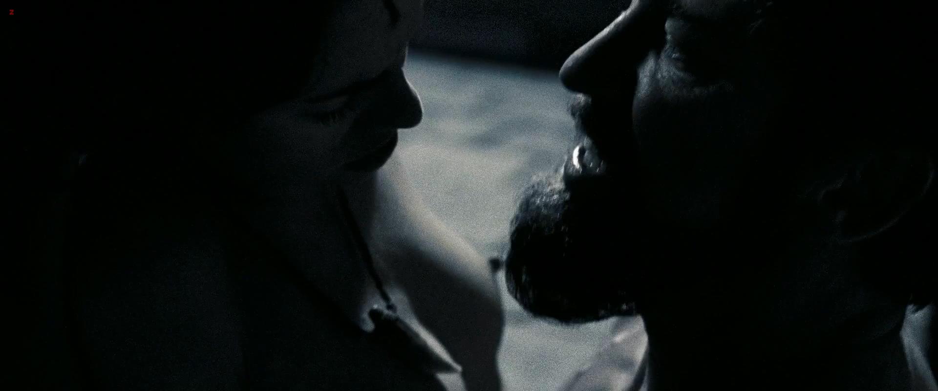 Lena Headey nude and Kelly Craig nude topless in - 300 (2006) hd1080p (27)