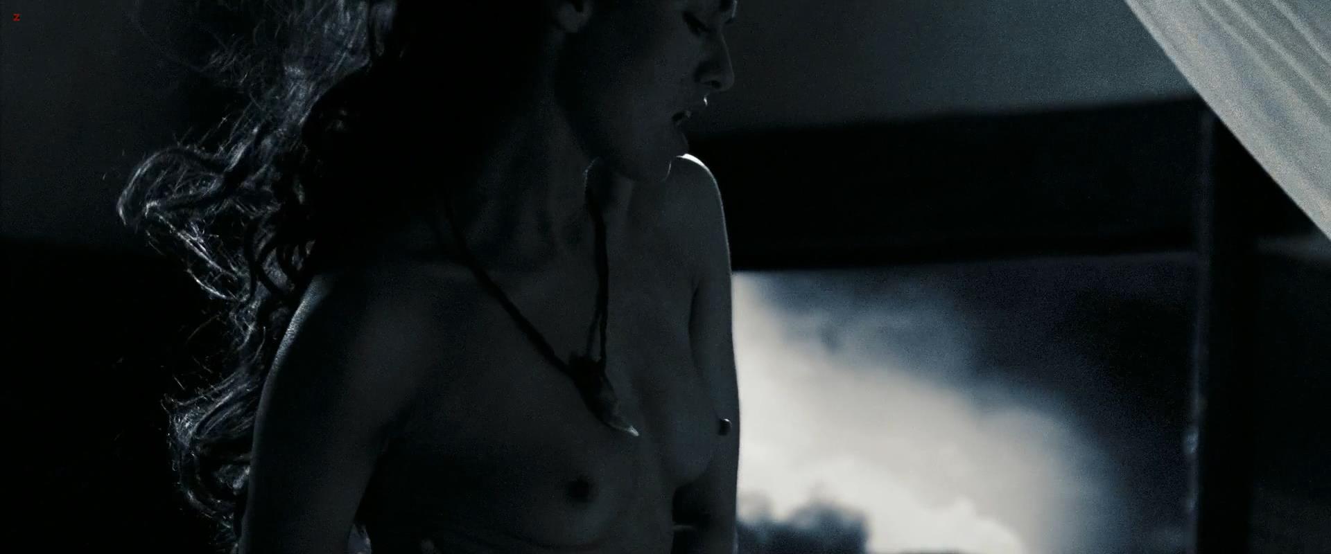 Lena Headey nude and Kelly Craig nude topless in - 300 (2006) hd1080p (25)
