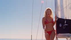 Michelle Rodriguez, Taryn Manning and Lisa-Marie Schneider all hot and sexy - The Breed (2006) HD1080p (15)