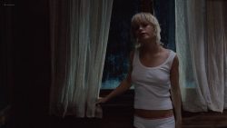 Michelle Rodriguez, Taryn Manning and Lisa-Marie Schneider all hot and sexy - The Breed (2006) HD1080p (6)