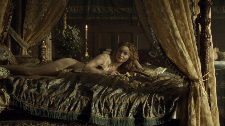 Holliday Grainger nude butt crack – The Borgias (2013) s3e2 HD 1080p