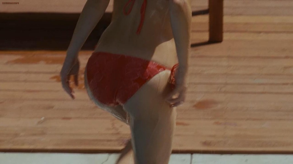 Sarah Roemer sexy and cute in bikini in Disturbia (2007) hd1080p (27)