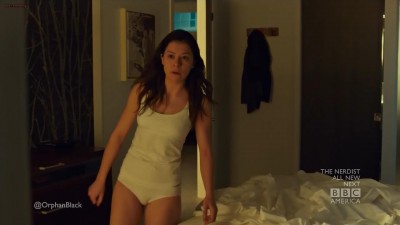 Tatiana Maslany sexin the showe and sexy panties - Orphan Black (2013) s1e5