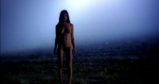 Jessica Clark nude topless merkin and Anna Paquin not nude sexy in lingerie - True Blood (2013) s6e5 HD 1080p (13)