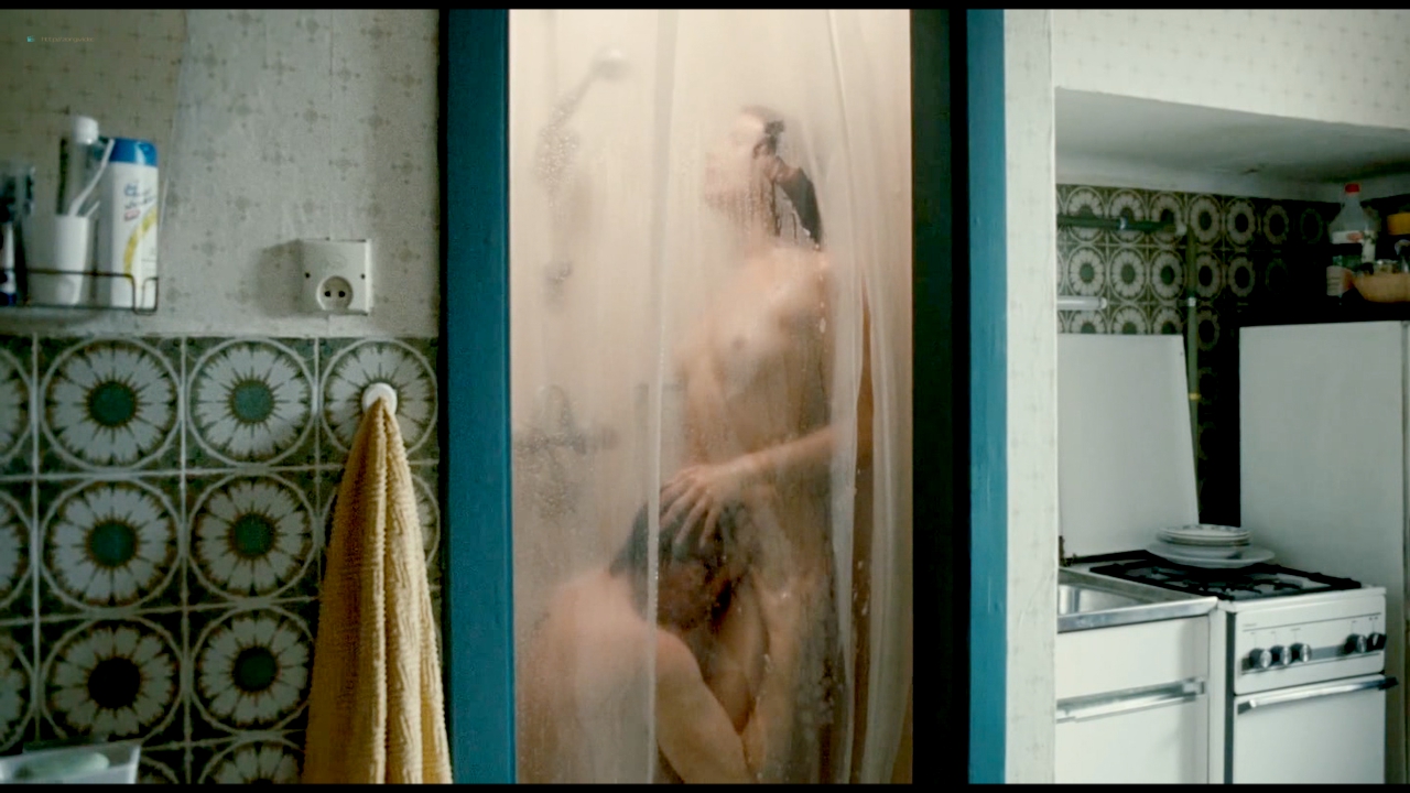 Irina Potapenko naked in Revanche (2008)