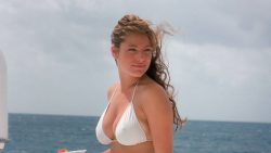 Kelly Brook nude topless butt and hot wet sex - Survival Island - Three (2004) HD 1080p Web (15)