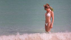 Kelly Brook nude topless butt and hot wet sex - Survival Island - Three (2004) HD 1080p Web (12)