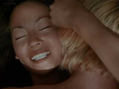 Lucy Liu nude topless sex - Flypaper (1999)
