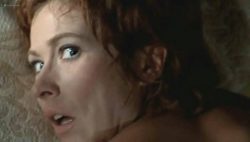 Marlene Jobert nude butt and nipple slip - Le Passager de la pluie (FR-1970) (3)