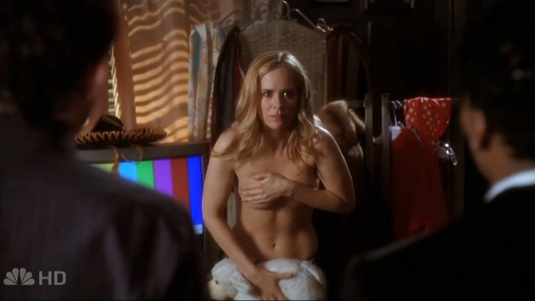Sarah Paulson sexy – Studio 60 on the Sunset Strip (2006) s1e6 HD 720p