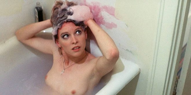 Linda Hutton nude sex Candy Clark nude near explicit others nude too - The Man Who Fell to Earth (1976) HD 1080p (14)