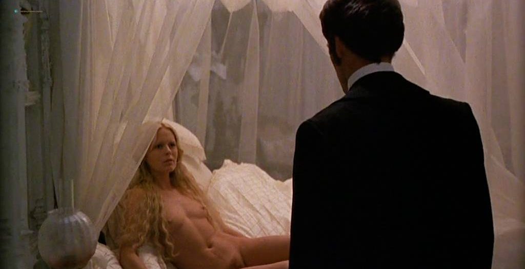 Patsy Kensit nude bush sex and topless - Angels and Insects (1996) (1)