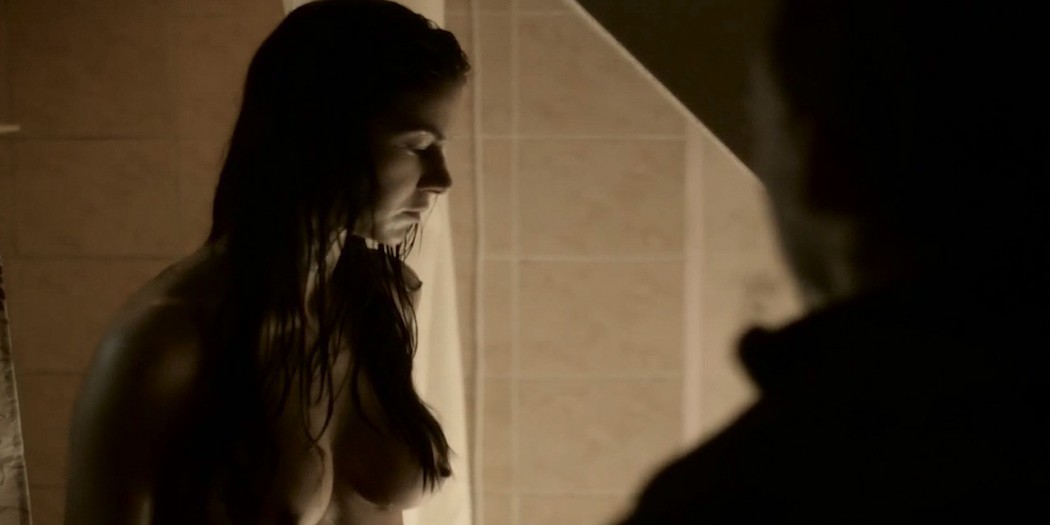 Catalina Denis nude topless - The Tunnel (2013) s1e1 hd720p (1)