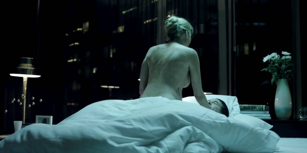Estella Warren nude but covered and hot sex and Sarah Butler nude topless and butt - The Stranger Within (2013) HD 1080p (10)