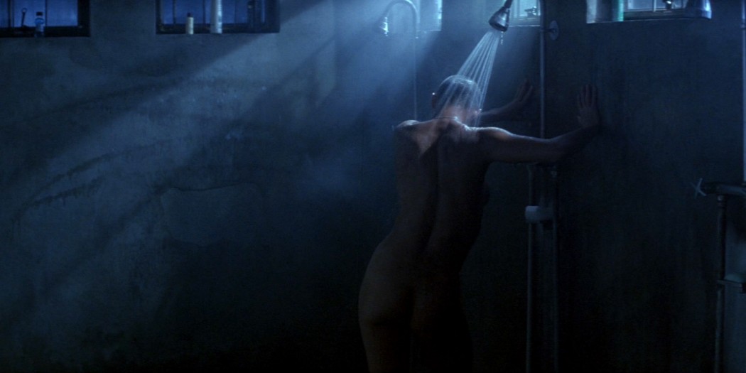 Demi Moore nude in the shower - G I Jane (1997) hd1080p (2)