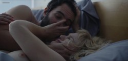 Alison Sudol nude topless - Transparent (2014) s1e1 hd720p