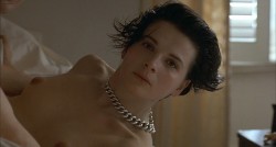 Juliette Binoche nude topless and sex and Miranda Richardson nude brief topless - Damage (1992) hd1080p