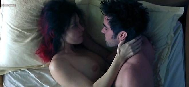 Géraldine Pailhas nude topless and sex in - Peut-etre (1999) (4)