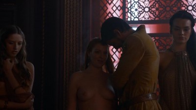Josephine Gillan nude topless and brunet actress nude full frontal - Game of Thrones (2014) s4e1 hd720p