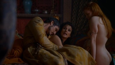 Josephine Gillan nude topless and brunet actress nude full frontal - Game of Thrones (2014) s4e1 hd720p