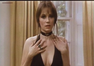 Jacqueline Bisset nude topless and sex - Secrets (1971)