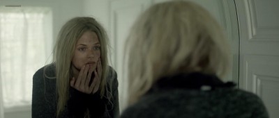 Gabriella Wilde hot partially nude - Squatters (2014) hd720p