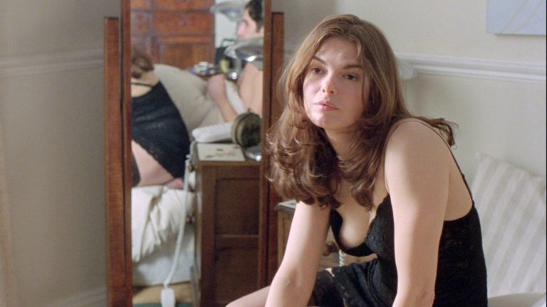 Jeanne Tripplehorn nude nip slip and sex Gwyneth Paltrow sex in Sliding Doors (1998) HD 1080p BluRay REMUX