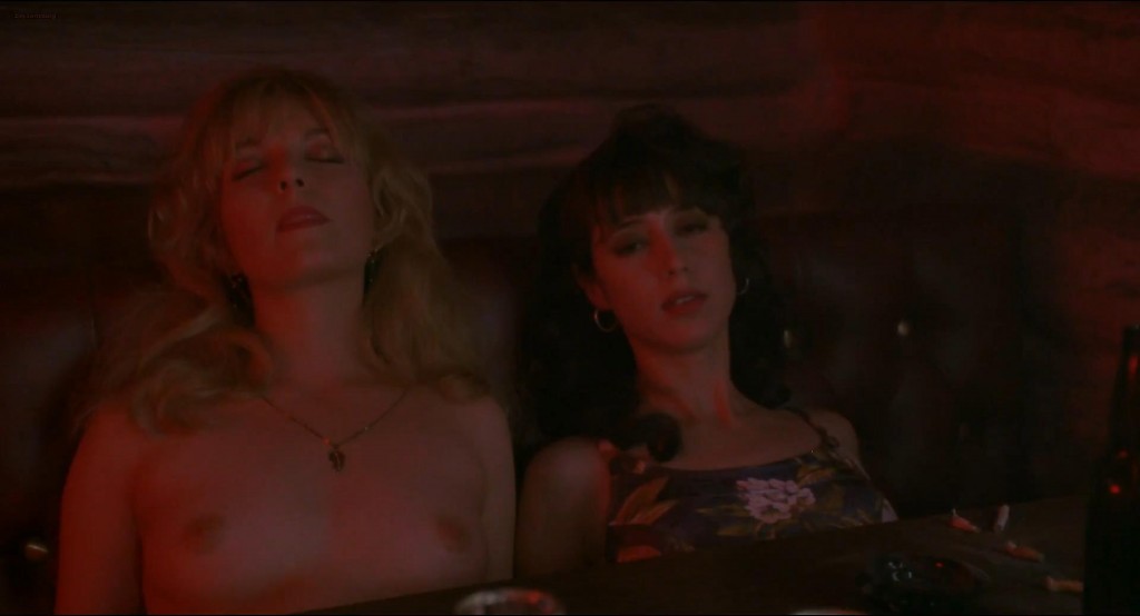 Sheryl Lee nude topless and Moira Kelly nude - Twin Peaks: Fire Walk with Me (1992) hd1080p. Great movie. Shertl nude in few scenes.Moira is nude topless and Pamela Gidley not nude but hot in lingerie. (4)
