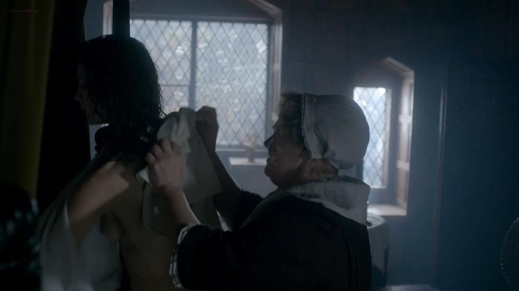 Caitriona Balfe nude topless - Outlander (2012) s1e3 hd720p (2)