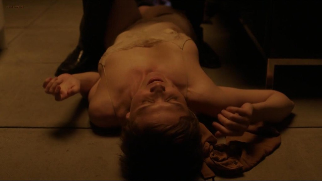 Maggie Gyllenhaal nude nip slip - The Honourable Woman (2014) s1e6 hd720p (4)