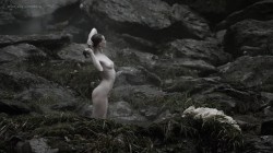 Alyssa Sutherland nude butt naked and nude side boob - Vikings (2013) s01e09 hd1080p (2)