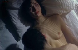 Amanda Ryan nude topless and sex - The Hunger (1998) hd1080p (2)